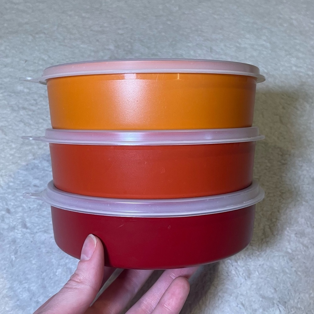 Tupperware Orange and Red Storage Set